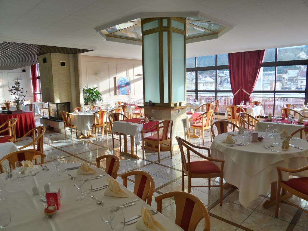 Jura Hotel Restaurant Le Panoramic แซ็ง-คล็อด ภายนอก รูปภาพ