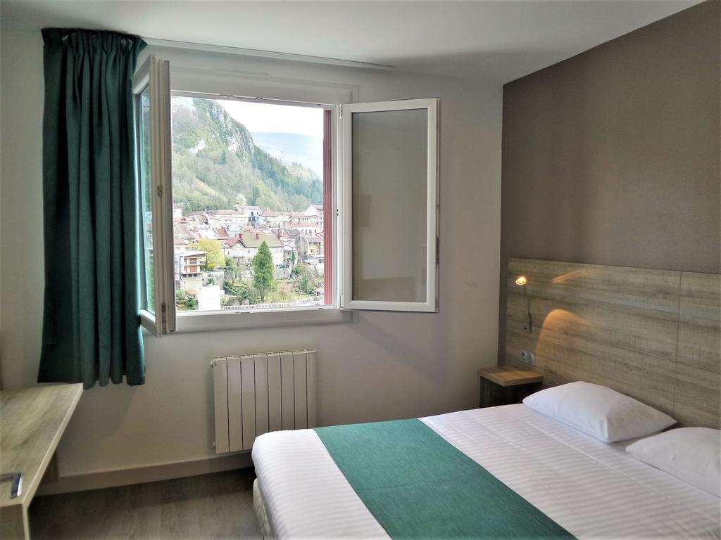 Jura Hotel Restaurant Le Panoramic แซ็ง-คล็อด ภายนอก รูปภาพ