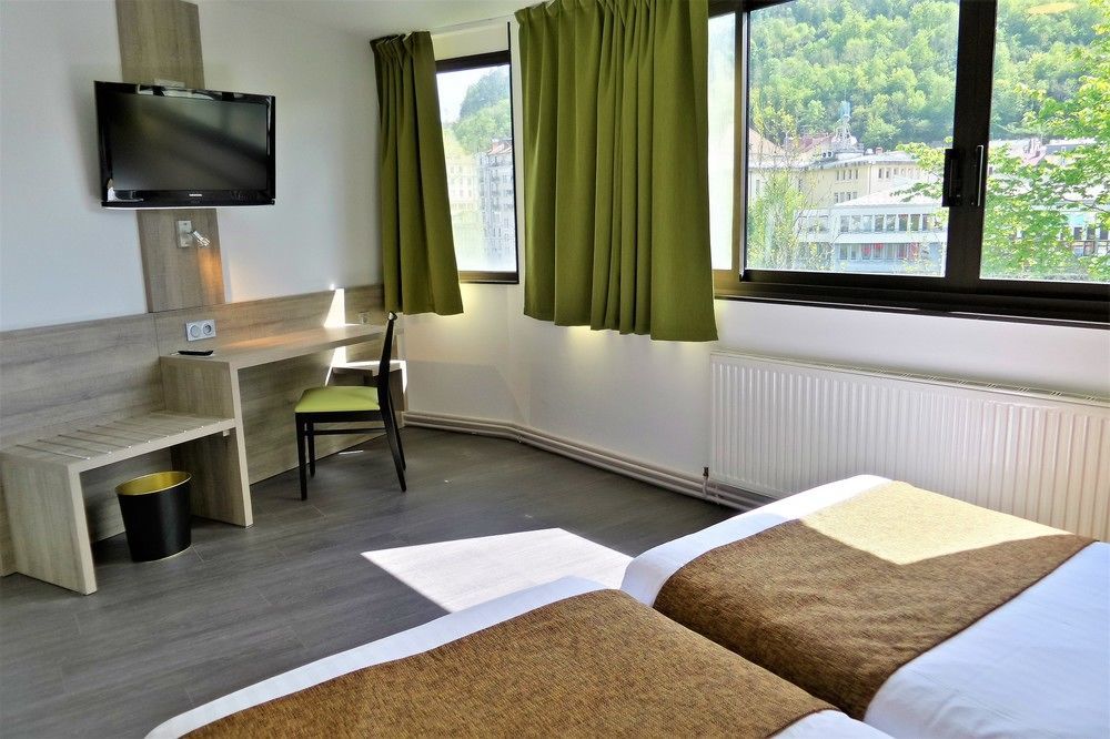 Jura Hotel Restaurant Le Panoramic แซ็ง-คล็อด ภายนอก รูปภาพ